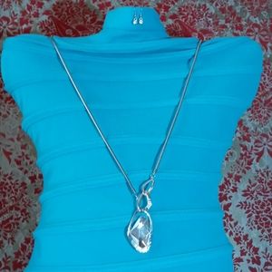 Crystal Pendant Necklace Set